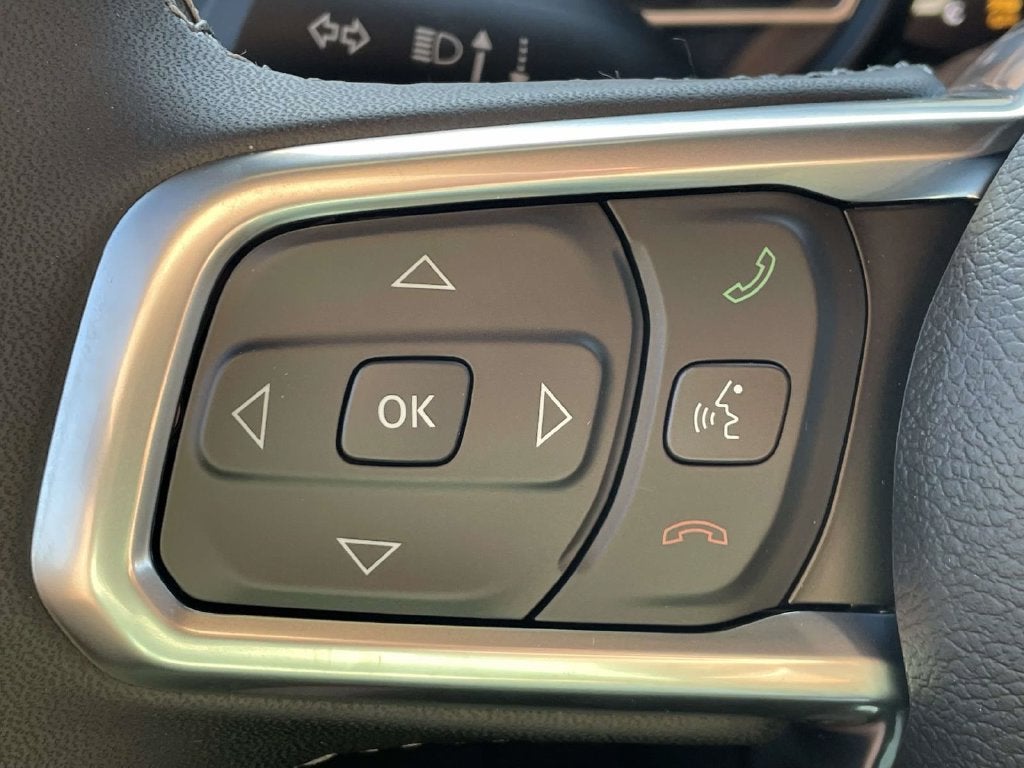 2027 Jeep Wrangler WRANGLER 4-DOOR SAHARA