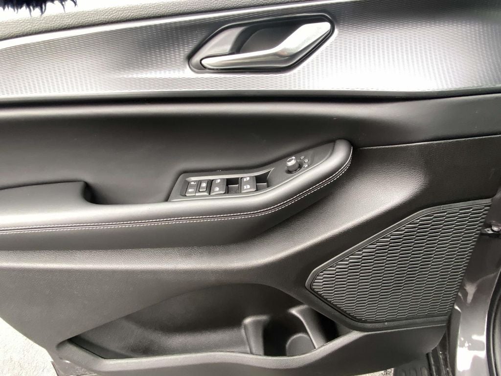 2026 Jeep Grand Cherokee GRAND CHEROKEE LAREDO X 4X2