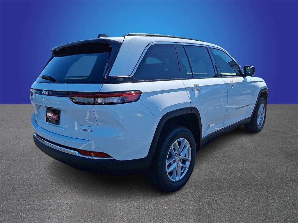 2025 Jeep Grand Cherokee GRAND CHEROKEE LAREDO X 4X4