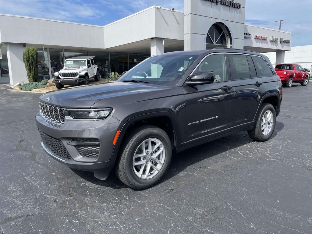 2026 Jeep Grand Cherokee GRAND CHEROKEE LAREDO X 4X4