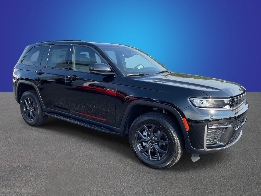 2027 Jeep Grand Cherokee Laredo Altitude