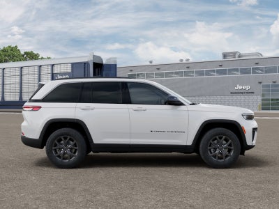 2027 Jeep Grand Cherokee GRAND CHEROKEE LAREDO ALTITUDE 4X4