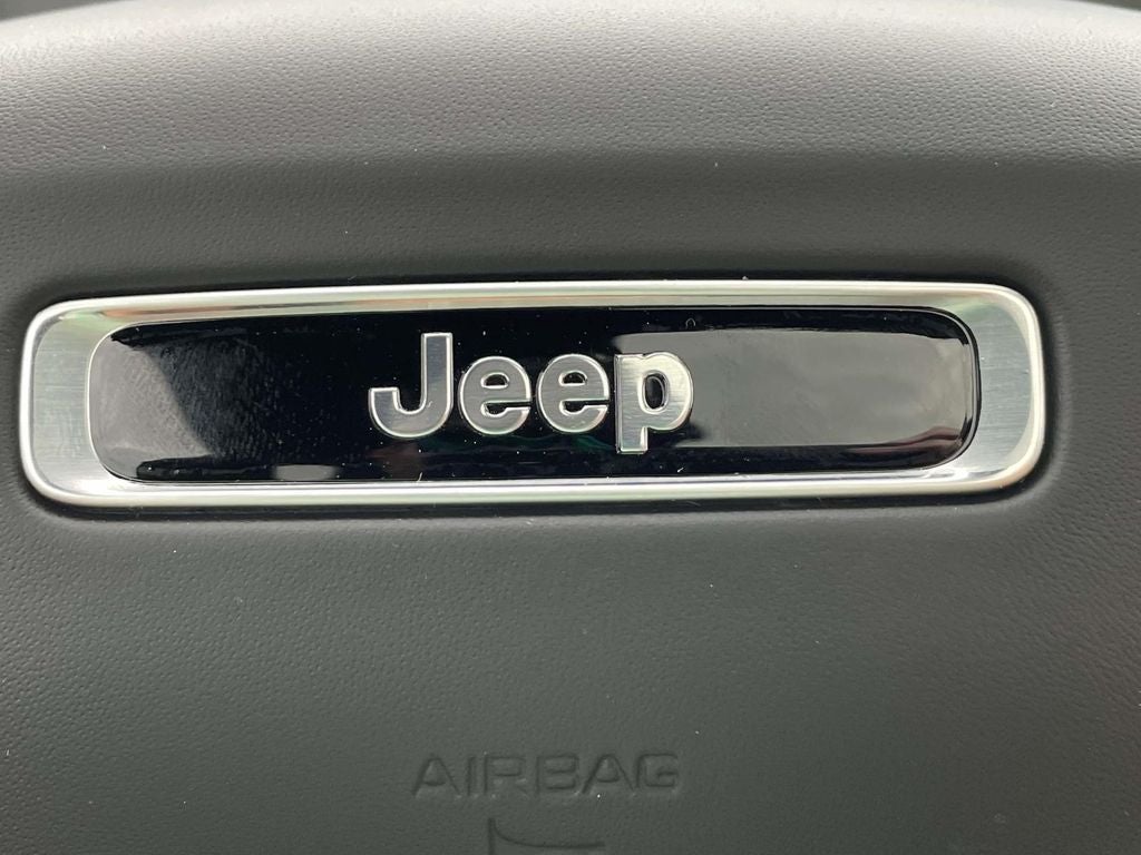2026 Jeep Grand Cherokee GRAND CHEROKEE SUMMIT 4X4