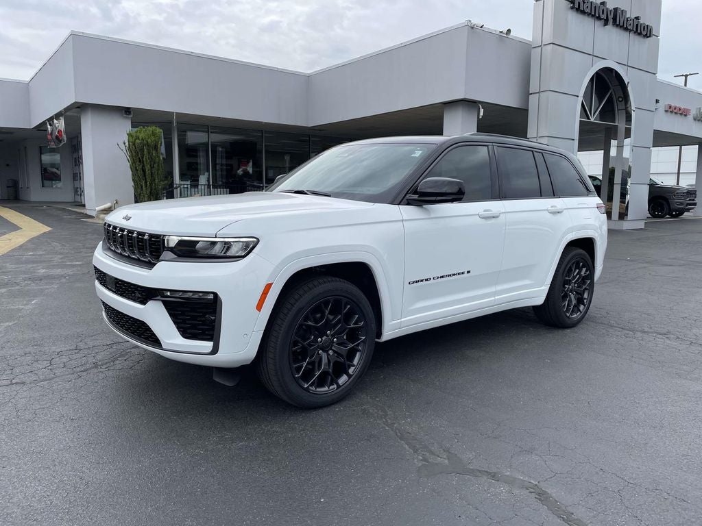 2026 Jeep Grand Cherokee GRAND CHEROKEE SUMMIT 4X4