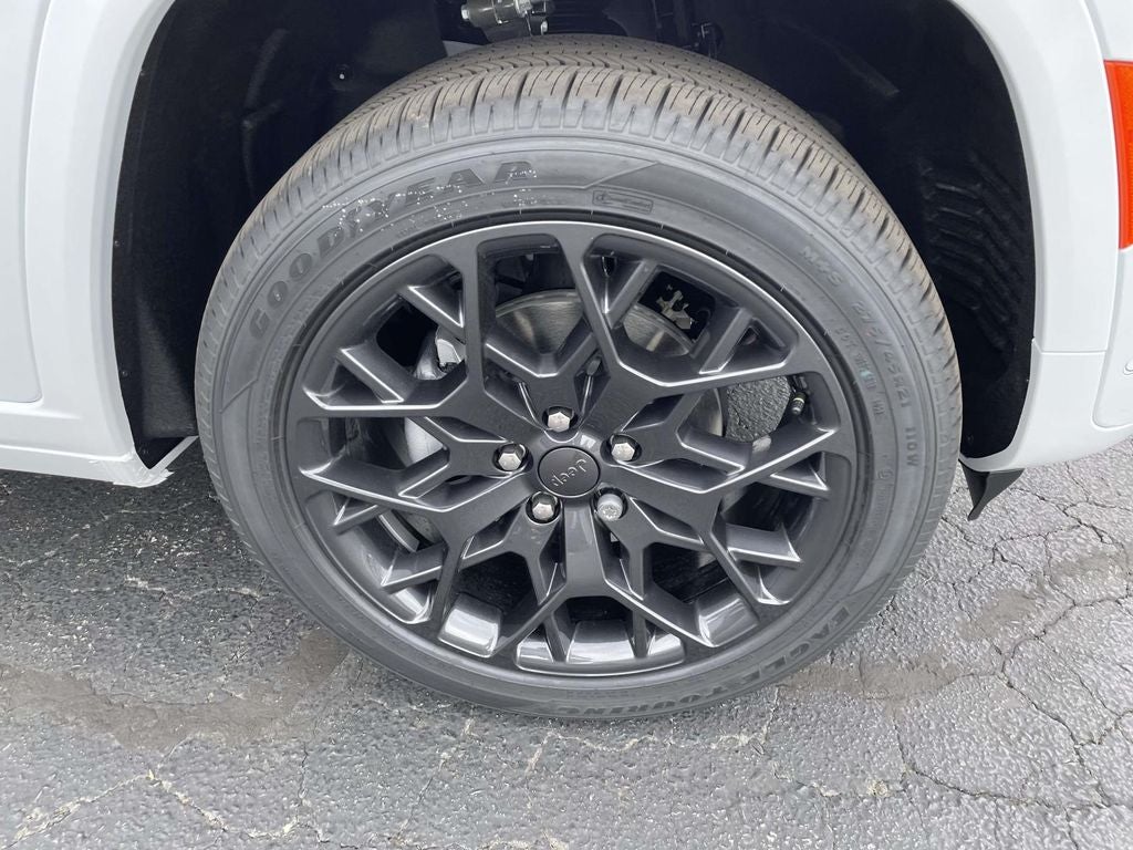 2026 Jeep Grand Cherokee GRAND CHEROKEE SUMMIT 4X4