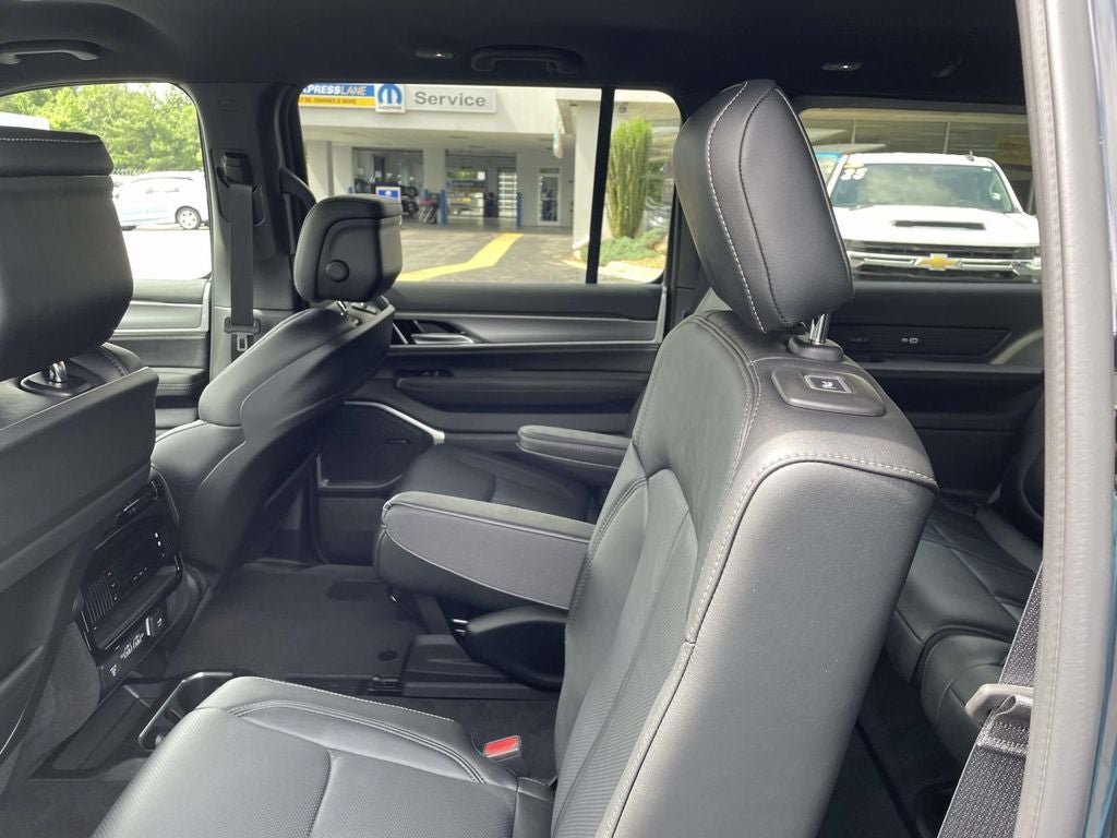 2026 Jeep Grand Wagoneer L GRAND WAGONEER L LIMITED ALTITUDE 4X4