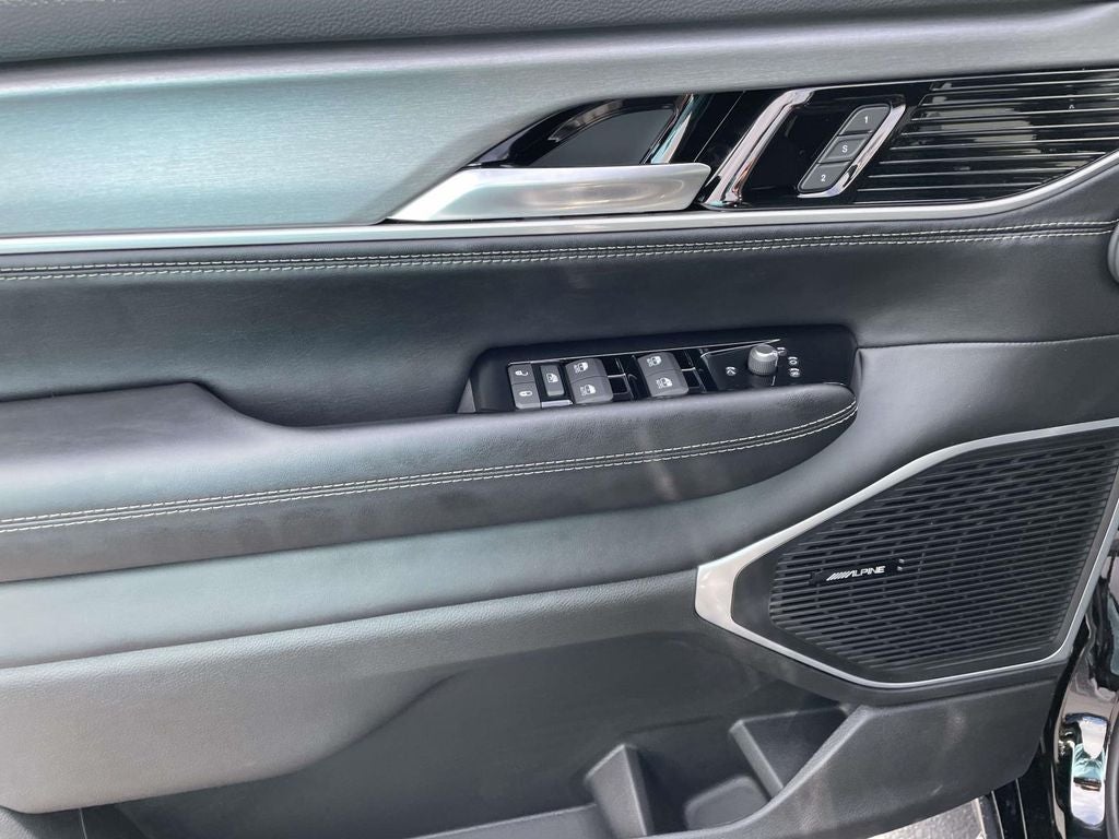 2026 Jeep Grand Wagoneer L GRAND WAGONEER L LIMITED ALTITUDE 4X4