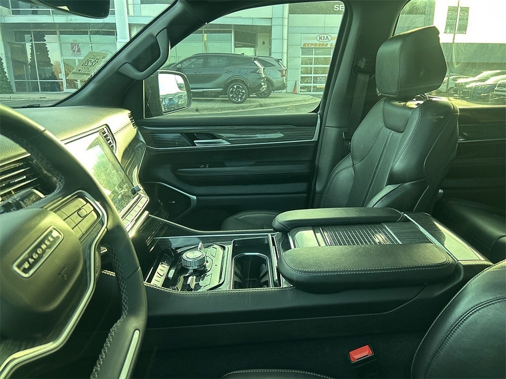 2022 Jeep Wagoneer Series III 4x4