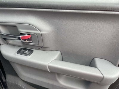2018 RAM 1500 Big Horn Quad Cab 4x2 6'4' Box