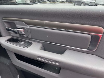 2018 RAM 1500 Big Horn Quad Cab 4x2 6'4' Box