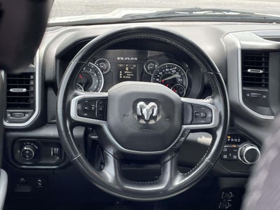2022 RAM 1500 Big Horn Quad Cab 4x4 6'4' Box