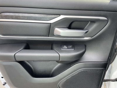2022 RAM 1500 Big Horn Quad Cab 4x4 6'4' Box