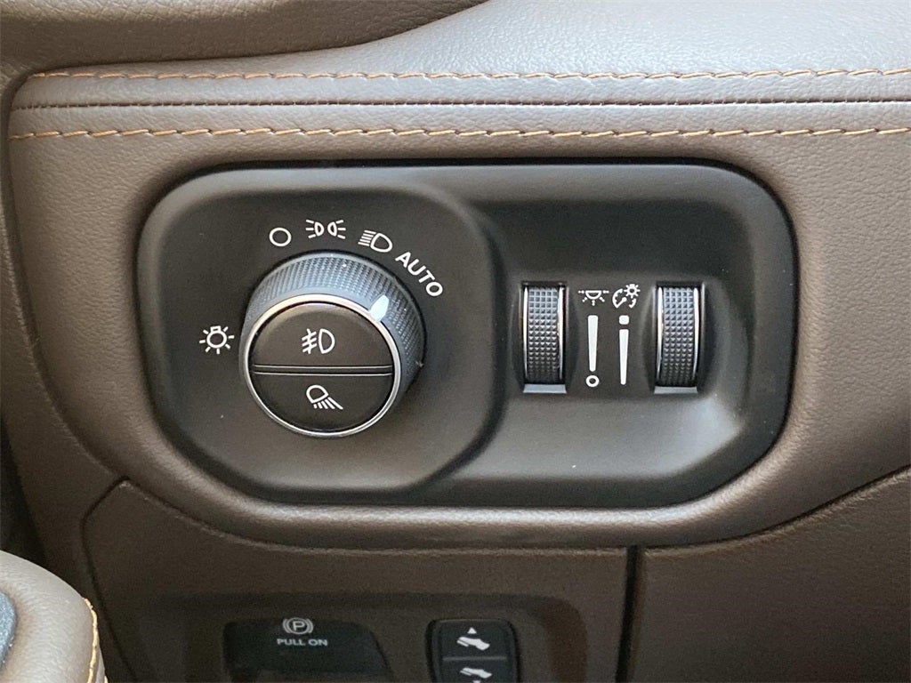 2026 RAM 1500 RAM 1500 LIMITED LONGHORN CREW CAB 4X4 5'7' BOX