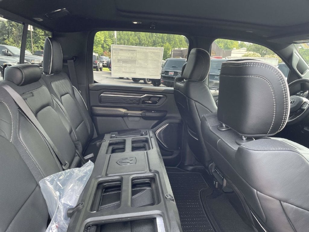 2026 RAM 1500 RAM 1500 LIMITED CREW CAB 4X4 5'7' BOX