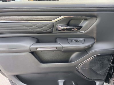 2026 RAM 1500 RAM 1500 LIMITED CREW CAB 4X4 5'7' BOX