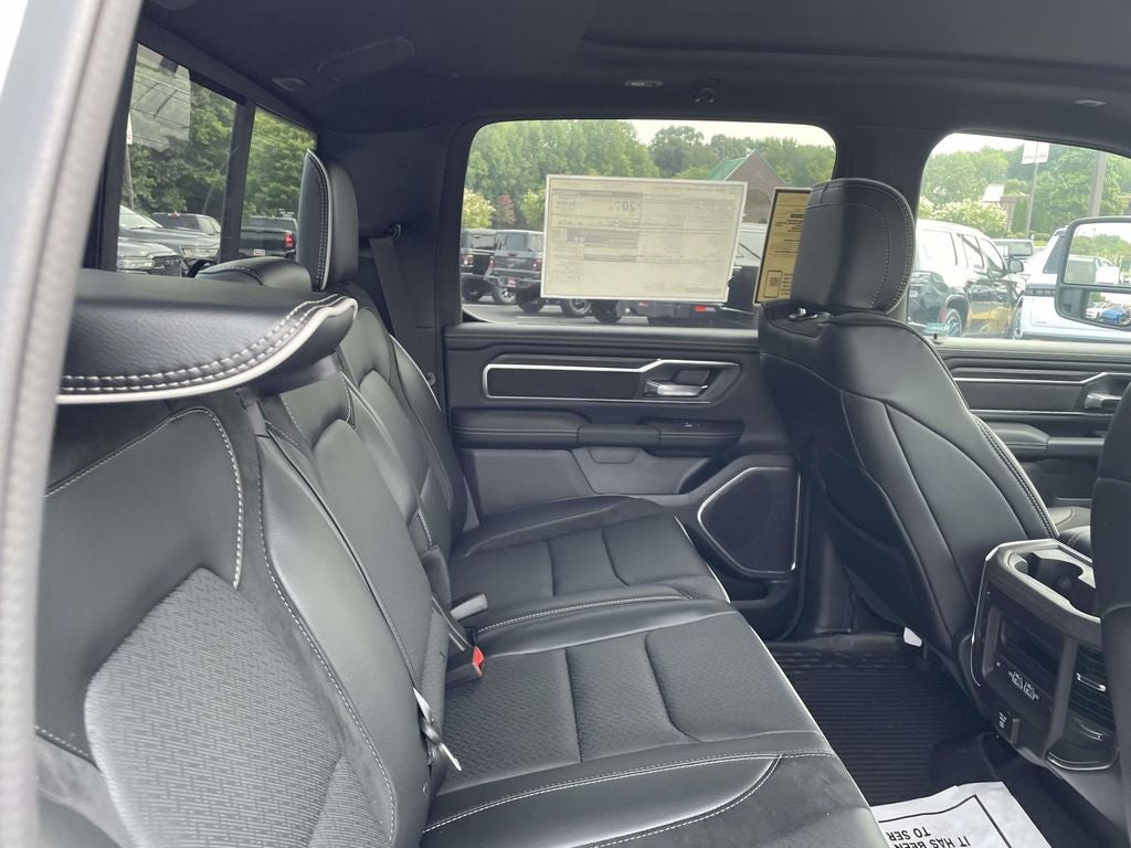 2026 RAM 1500 RAM 1500 LARAMIE CREW CAB 4X4 5'7' BOX