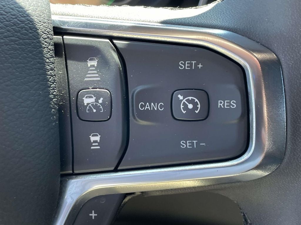 2026 RAM 1500 Laramie Crew Cab 4x4 5'7' Box