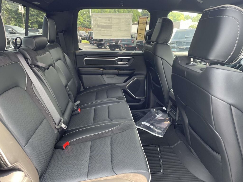 2026 RAM 1500 RAM 1500 LARAMIE CREW CAB 4X4 5'7' BOX