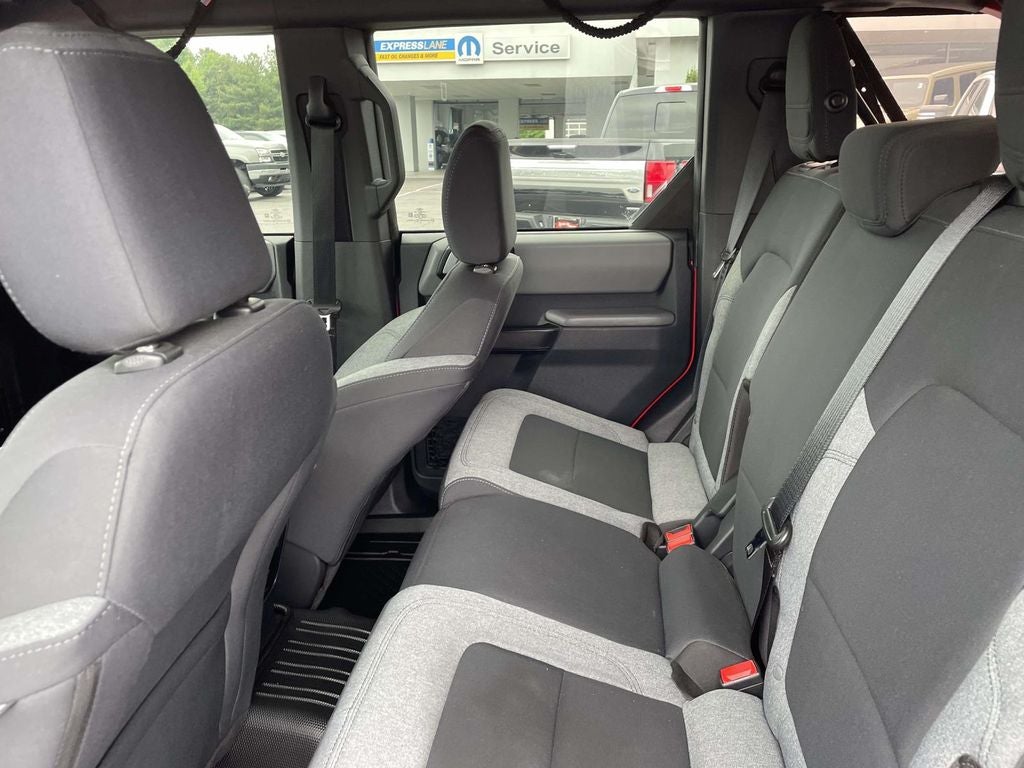 2023 Ford Bronco Base