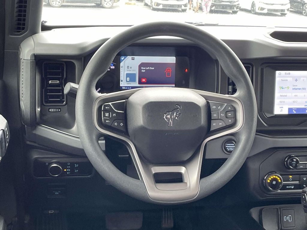 2023 Ford Bronco Base