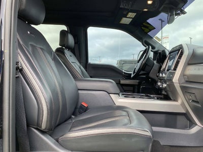 2022 Ford F-450SD Platinum