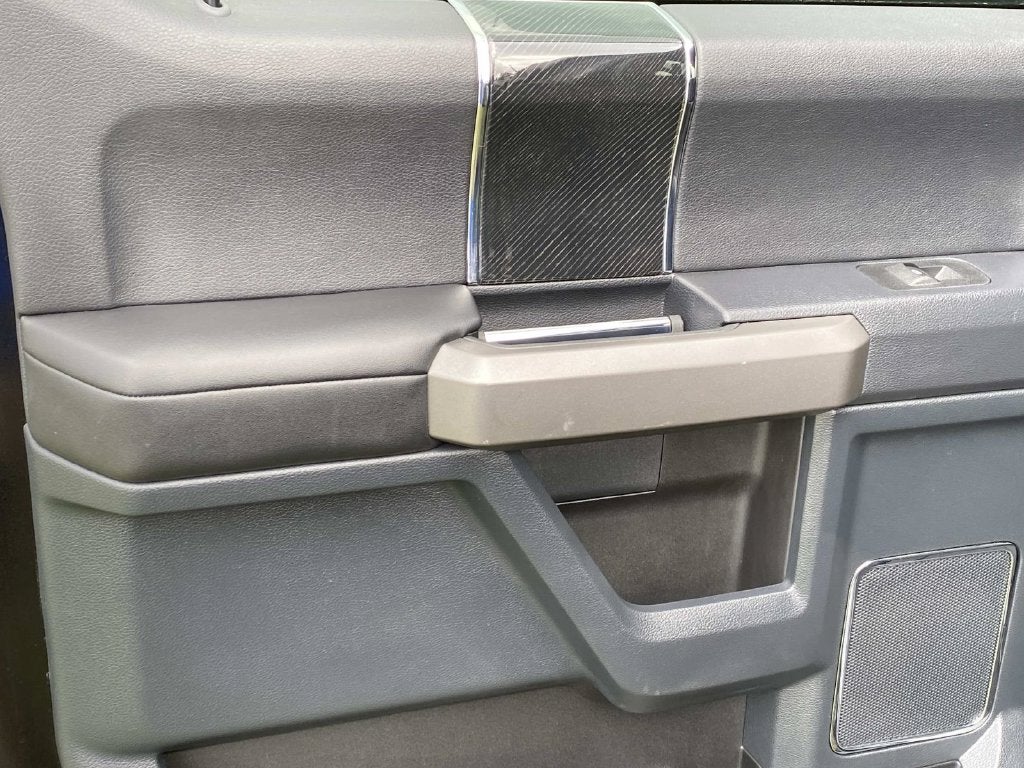 2022 Ford F-450SD Platinum