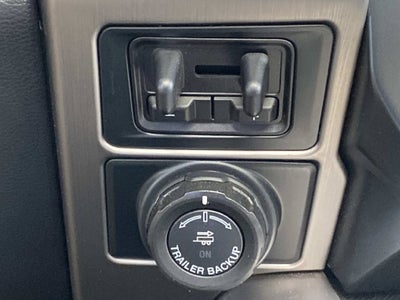 2022 Ford F-450SD Platinum
