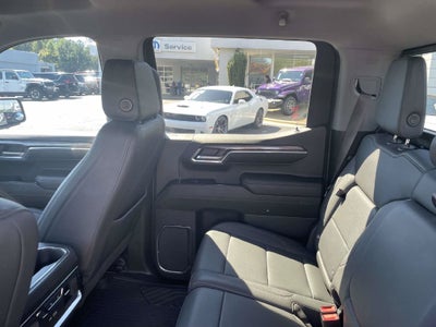 2023 Chevrolet Silverado 1500 4WD Crew Cab Short Bed LTZ