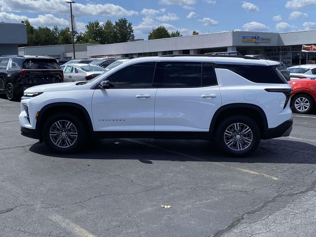 2025 Chevrolet Traverse FWD LT