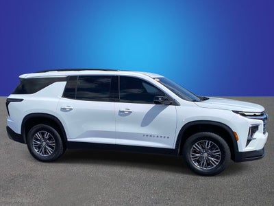 2025 Chevrolet Traverse FWD LT