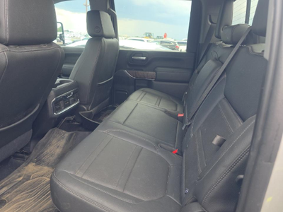 2023 GMC Sierra 3500HD 4WD Crew Cab Long Bed Denali