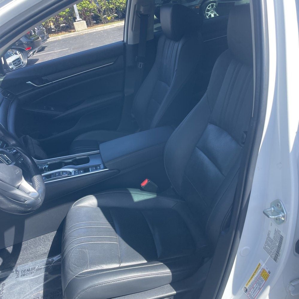 2022 Honda Accord Hybrid Touring