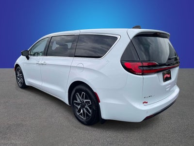 2027 Chrysler Pacifica PACIFICA LIMITED
