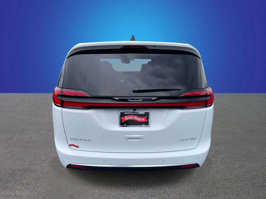 2027 Chrysler Pacifica PACIFICA LIMITED