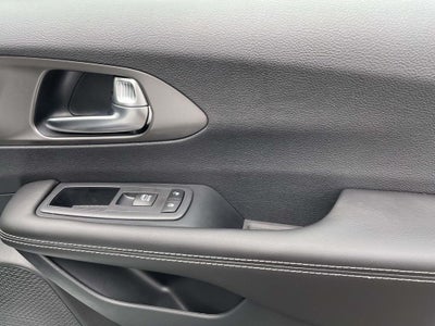 2027 Chrysler Pacifica PACIFICA LIMITED