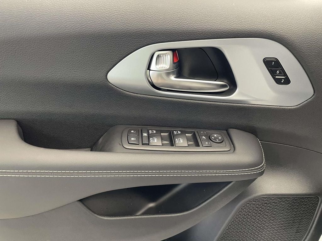 2026 Chrysler Pacifica PACIFICA LIMITED