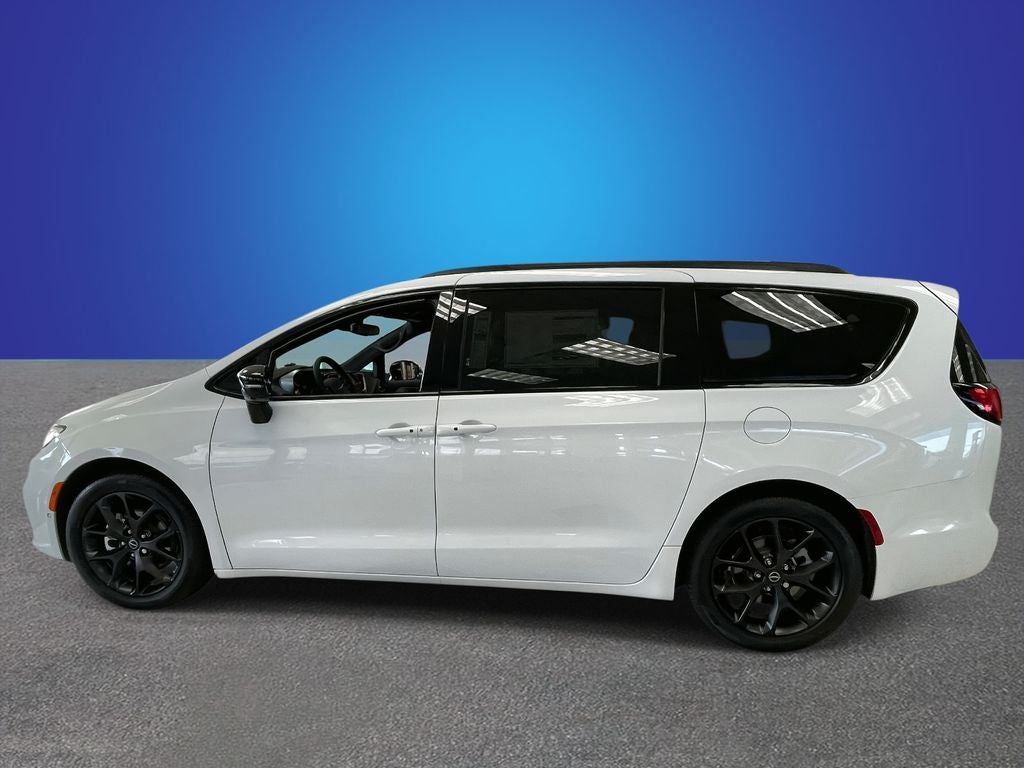 2026 Chrysler Pacifica PACIFICA LIMITED