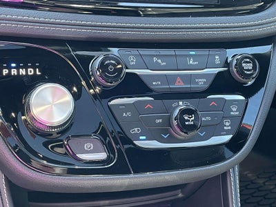 2027 Chrysler Pacifica PACIFICA LIMITED