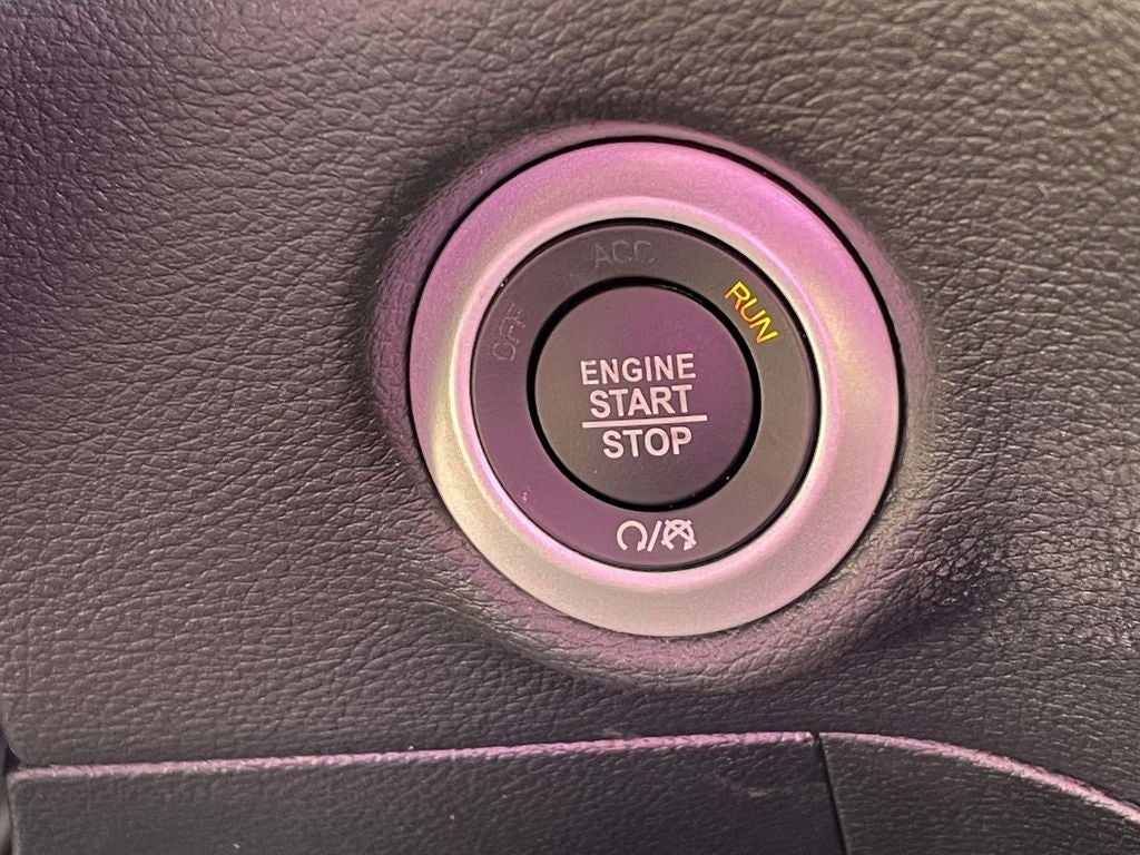 2027 Chrysler Pacifica PACIFICA LIMITED