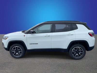 2025 Jeep Compass Trailhawk 4x4