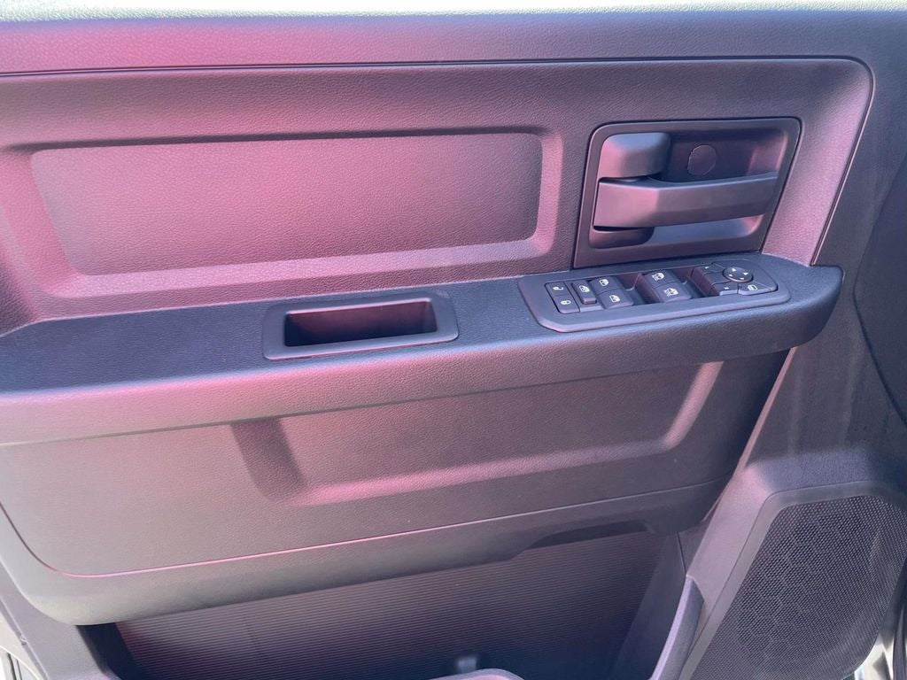 2026 RAM 2500 RAM 2500 TRADESMAN CREW CAB 4X2 6'4' BOX