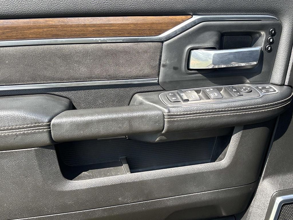 2024 RAM 2500 Laramie Crew Cab 4x4 6'4' Box