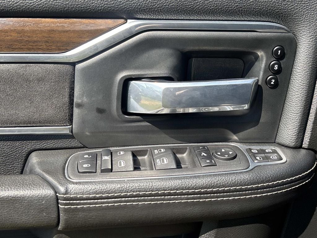 2024 RAM 2500 Laramie Crew Cab 4x4 6'4' Box