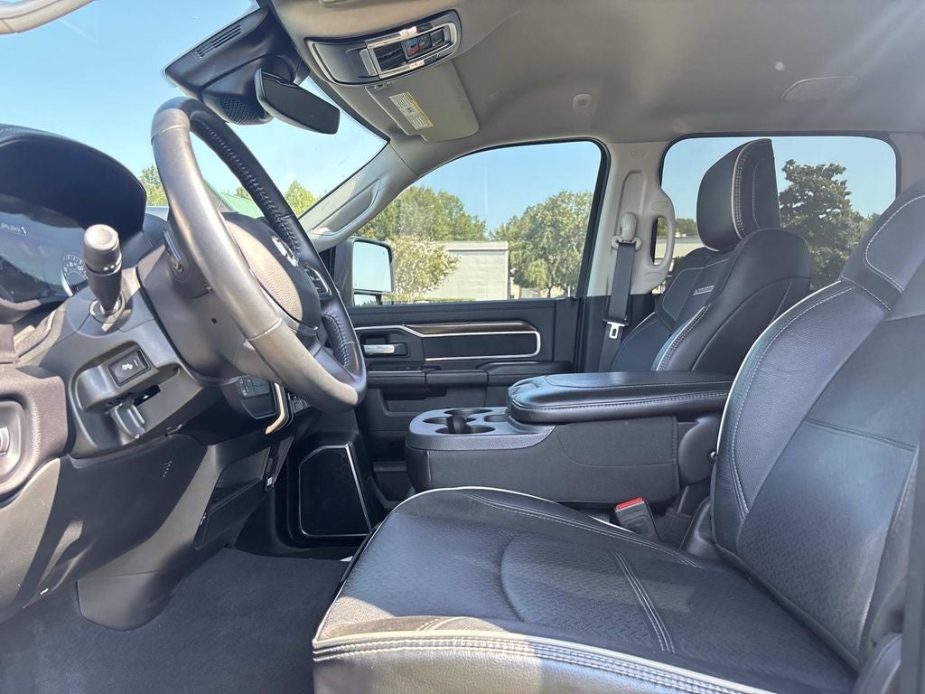2024 RAM 2500 Laramie Crew Cab 4x4 6'4' Box