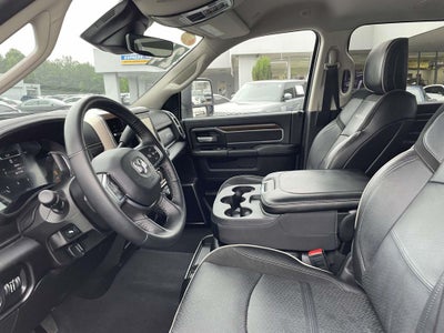 2024 RAM 2500 Laramie Crew Cab 4x4 6'4' Box