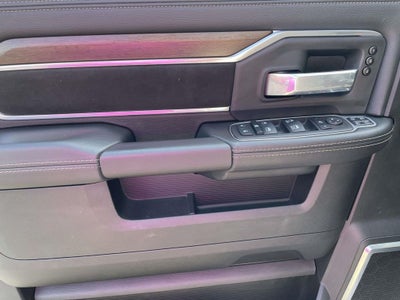 2024 RAM 2500 Laramie Crew Cab 4x4 6'4' Box