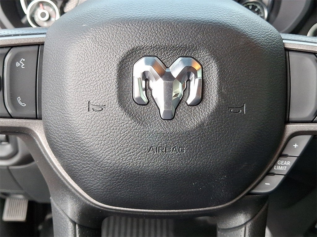 2024 RAM 2500 Tradesman Crew Cab 4x4 8' Box