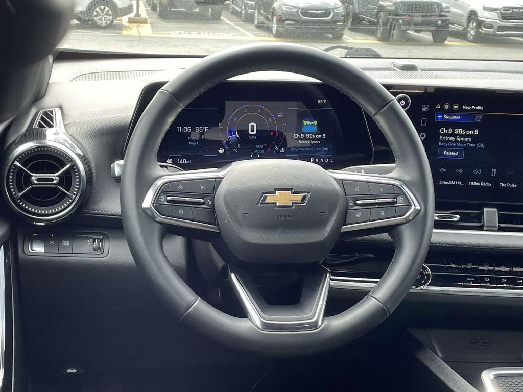 2025 Chevrolet Equinox FWD LT