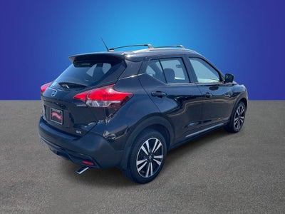 2019 Nissan Kicks SR