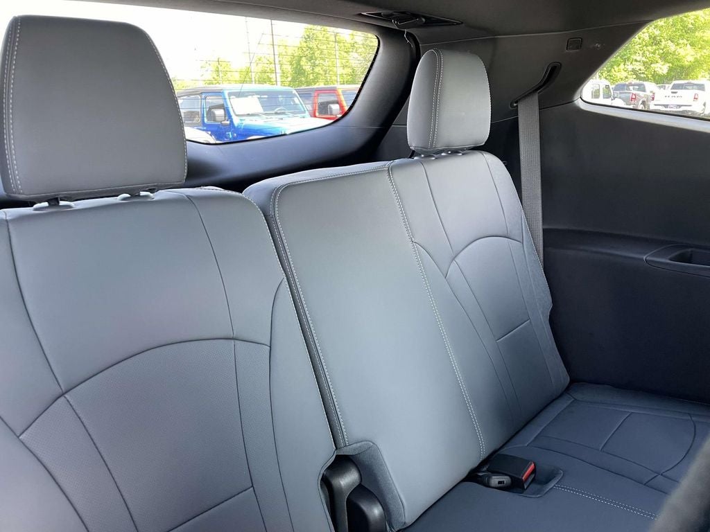 2024 Buick Enclave Essence AWD